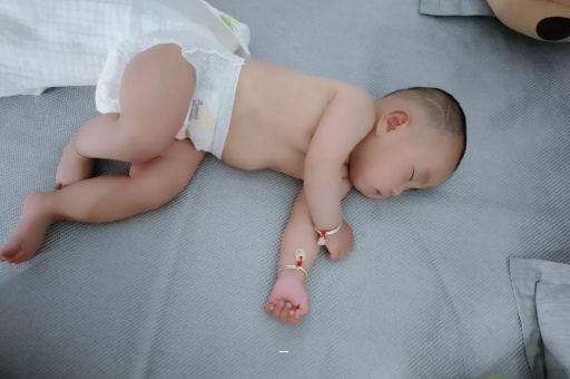 沧州孕妇肚脐周围发青